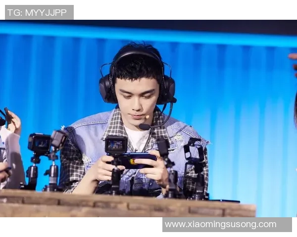 吴磊足球明星壁纸精选展现青春活力与运动激情的完美结合 吴磊足球明星壁纸精选展现青春活力与运动激情的完美结合