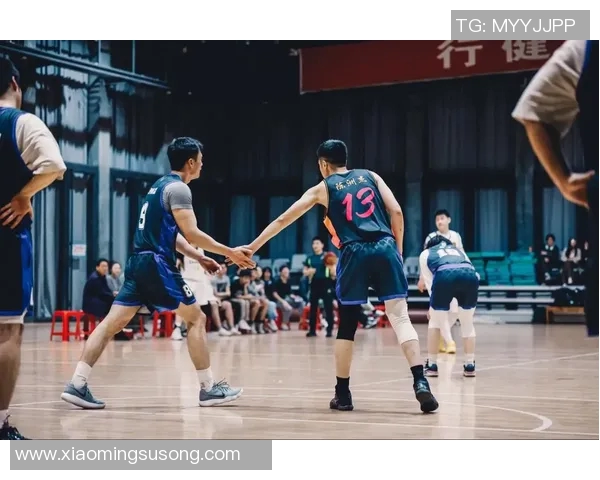 篮球明星男生合集展现青春活力与运动魅力的精彩瞬间 篮球明星男生合集展现青春活力与运动魅力的精彩瞬间